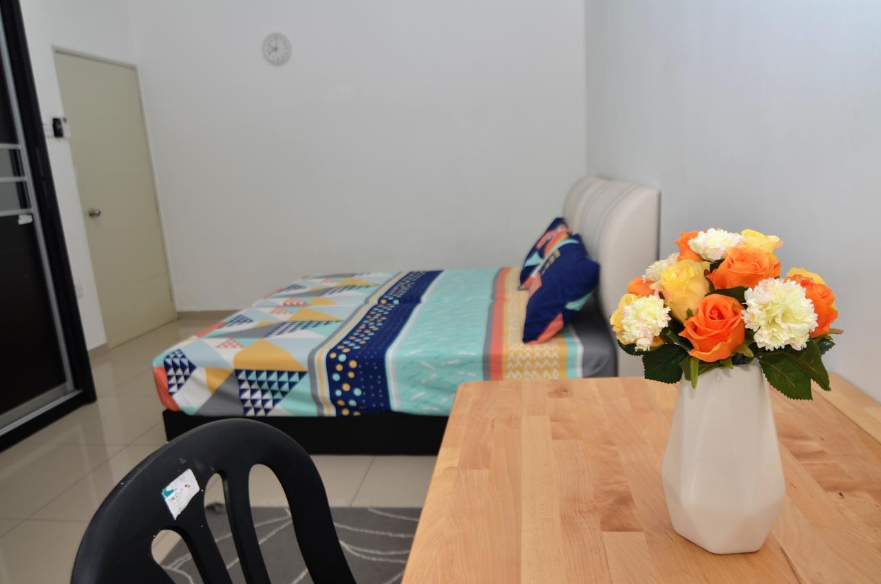 Impianacasa Kluang Homestay מראה חיצוני תמונה